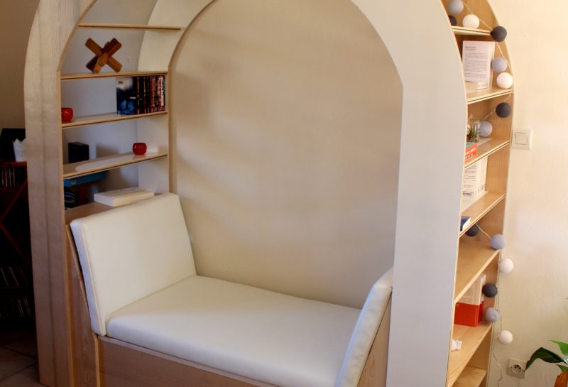 meridienne, bibliothèque, coussin fait main, caisson de rangement, confort, assise, concept, design, forme, couplage