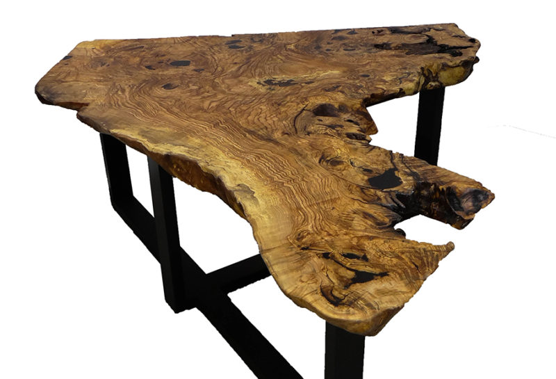 table basse, sur-mesure, bois, résine, orme, hêtre finition métal, pièce unique, ébénisterie d'art, revalorisation, naturelle, tortueux
